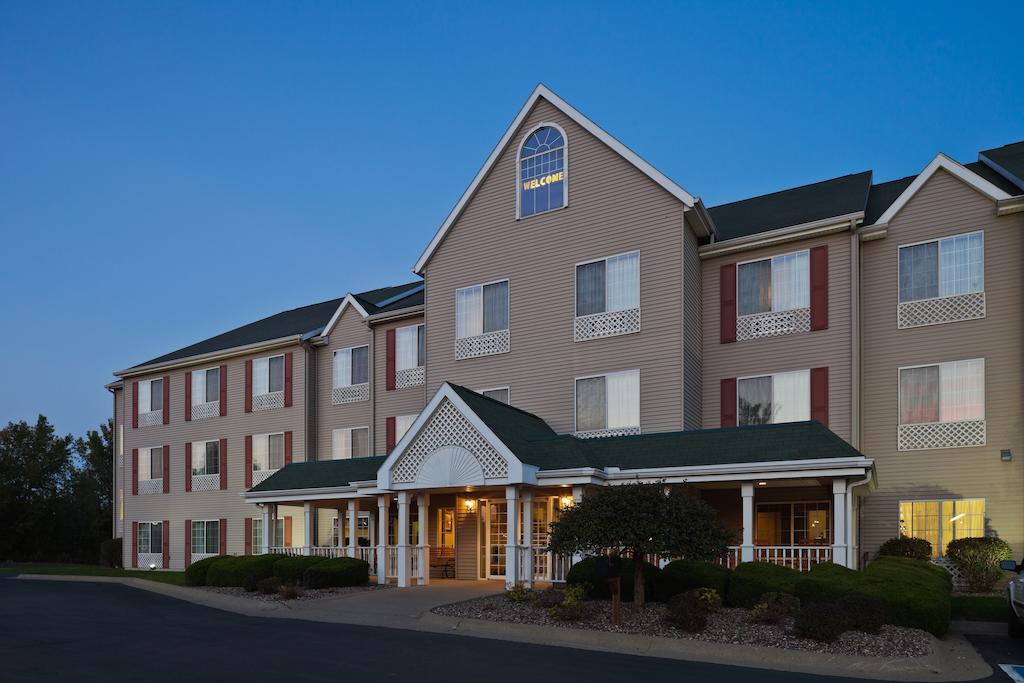 Country Inn & Suites By Radisson, Clinton, Ia Luaran gambar